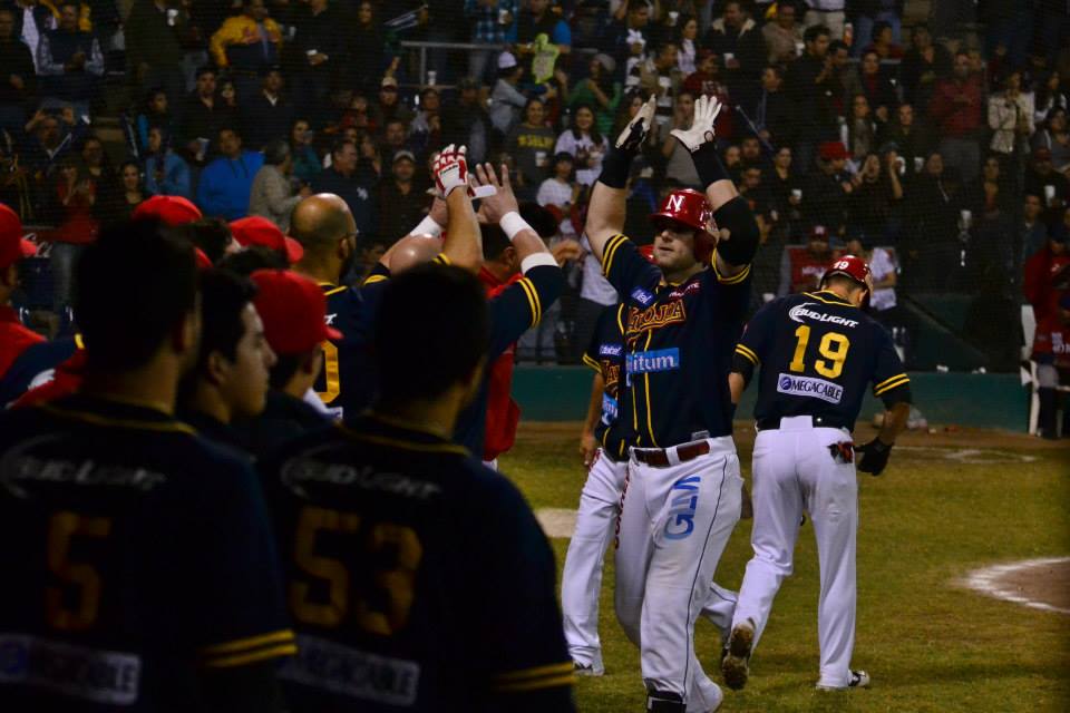 1530470_573801099377646_123371855_n