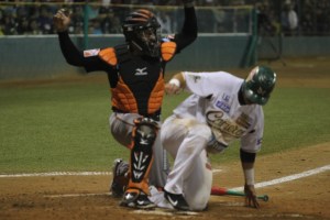 Semifinales Juego 4 (4)