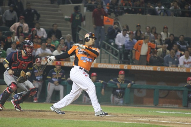 Serie Final Juego 1 Naranjeros vs Mayos (15)