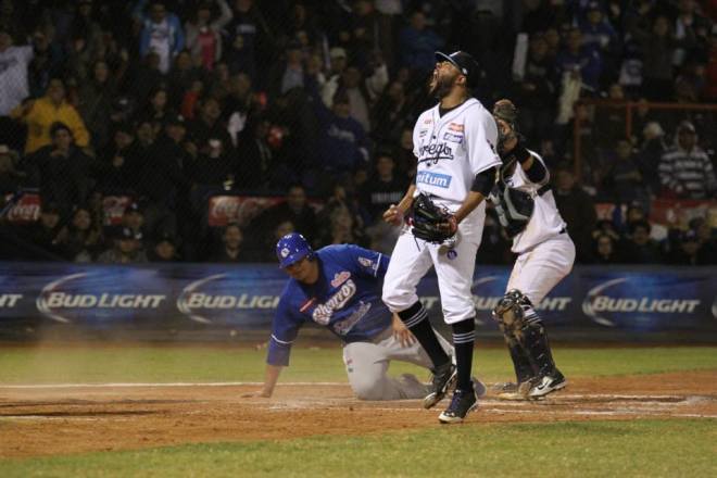 10407502_775962039159545_8092728202841540107_n