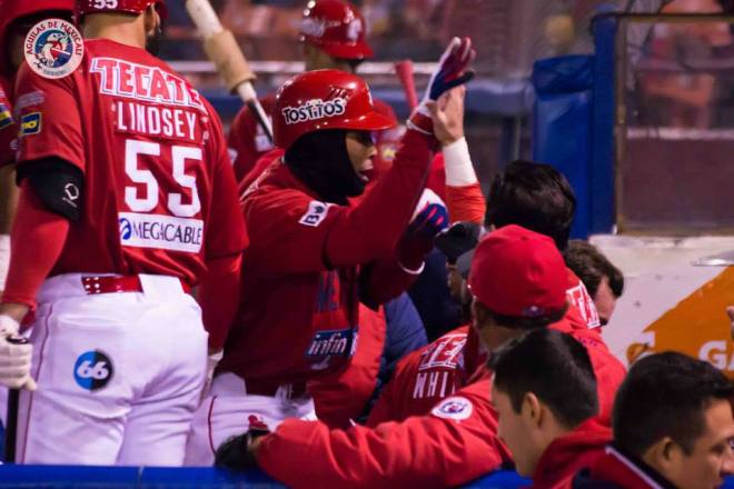 10891534_917969251554211_4589176141482869360_n