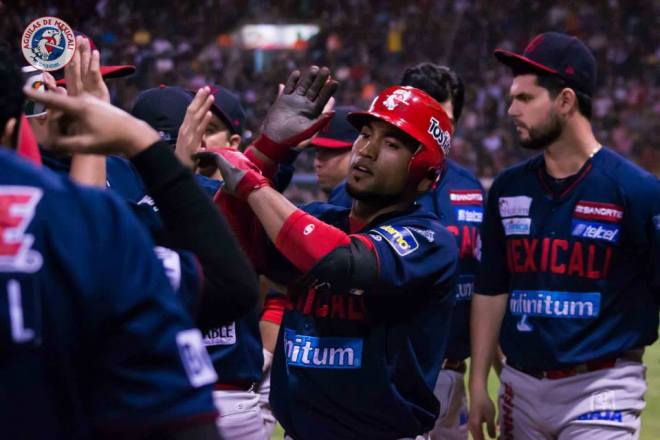 10906343_758531347571286_7673572174940728287_n