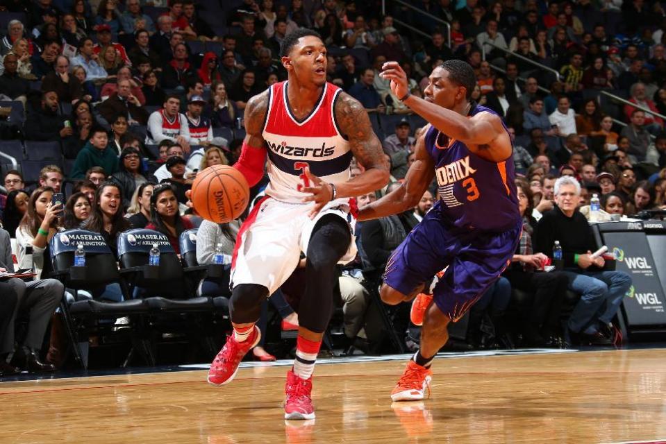 Phoenix Suns v Washington Wizards