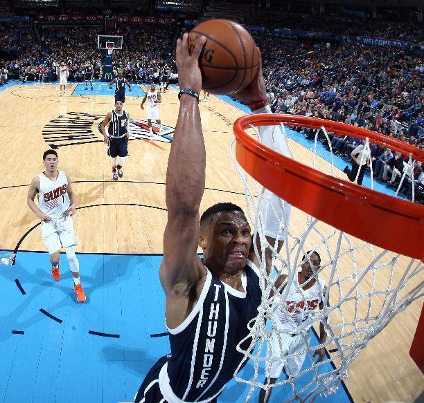 Phoenix Suns v Oklahoma City Thunder