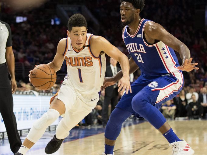 Booker enseña  tino de&nbsp;apache