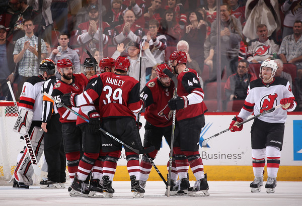 Coyotes golean a&nbsp;Devils