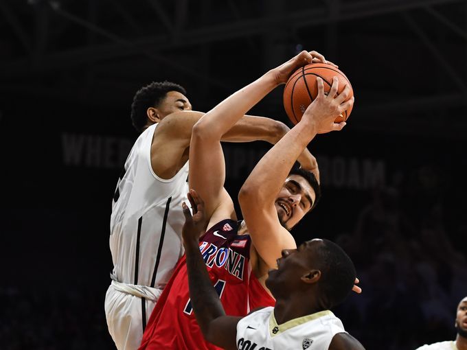 Búfalos frenan a los&nbsp;Gatos