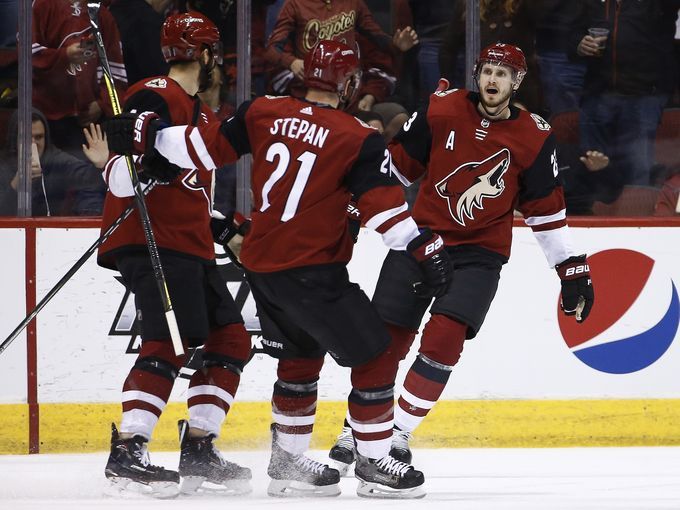 Triunfo de los&nbsp;Coyotes