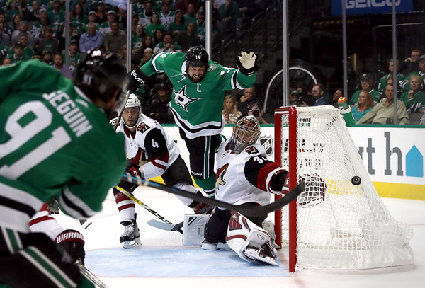 Coyotes abre con&nbsp;derrota