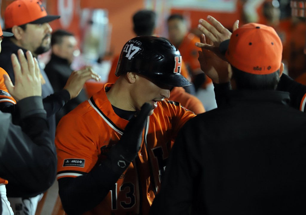 Salazar produce tres al ganar&nbsp;Naranjeros