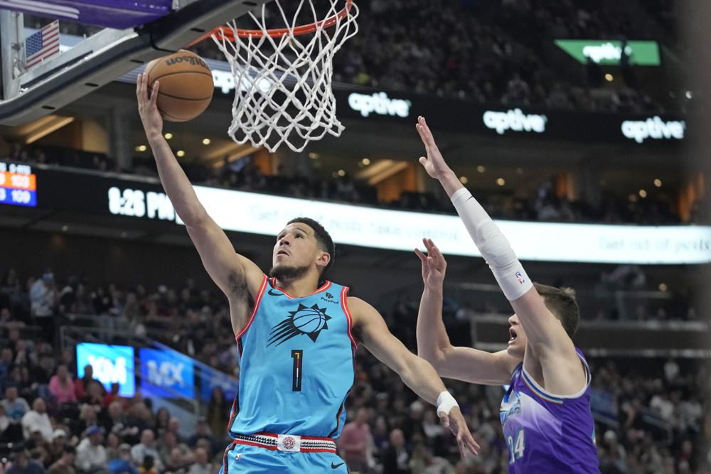 Booker anota 24 en victoria de los&nbsp;Soles