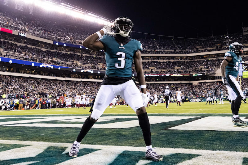 Cardenales agregan receptor