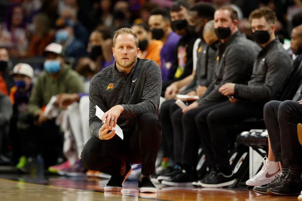 Soles conservan caro&nbsp;asistente