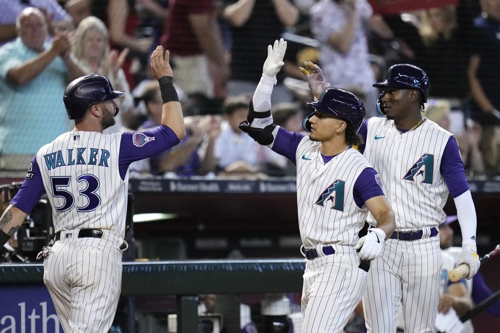 Diamondbacks se quedan con la&nbsp;serie