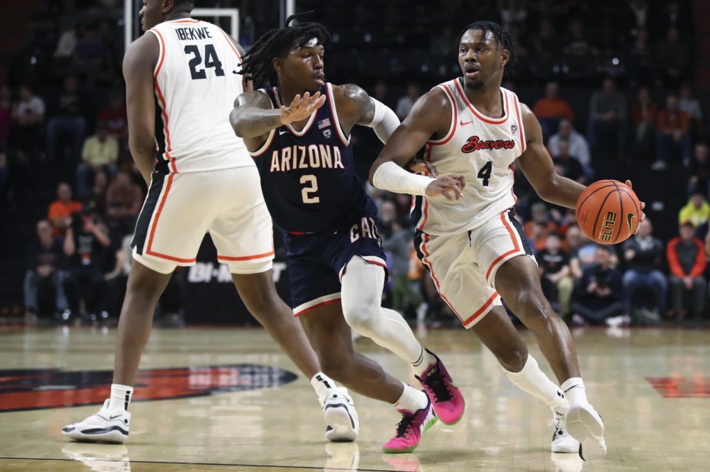 Cats tropiezan ante&nbsp;Beavers