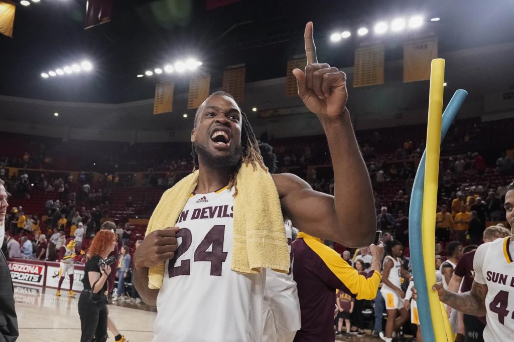 Frenan Sun Devils a los&nbsp;Cougars