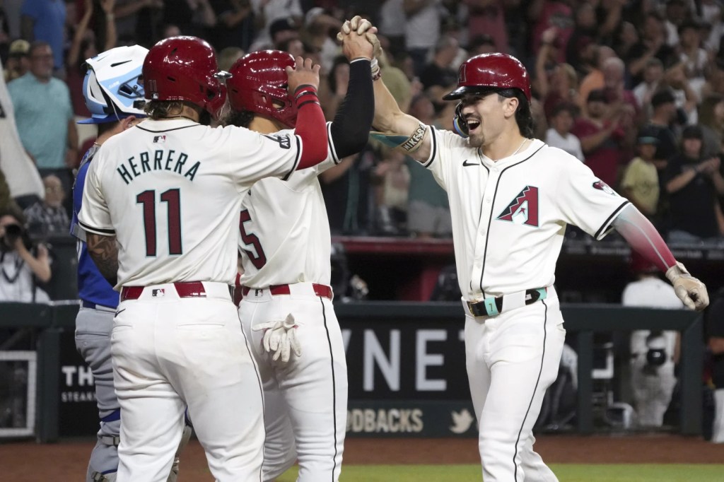 Carroll produce seis en paliza de los Diamondbacks&nbsp;HIGHLIGHTS