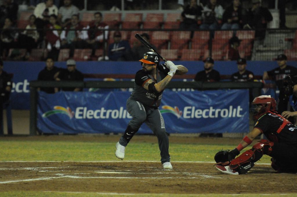 Stock cuelga seis ceros al ganar Naranjeros&nbsp;HIGHLIGHTS