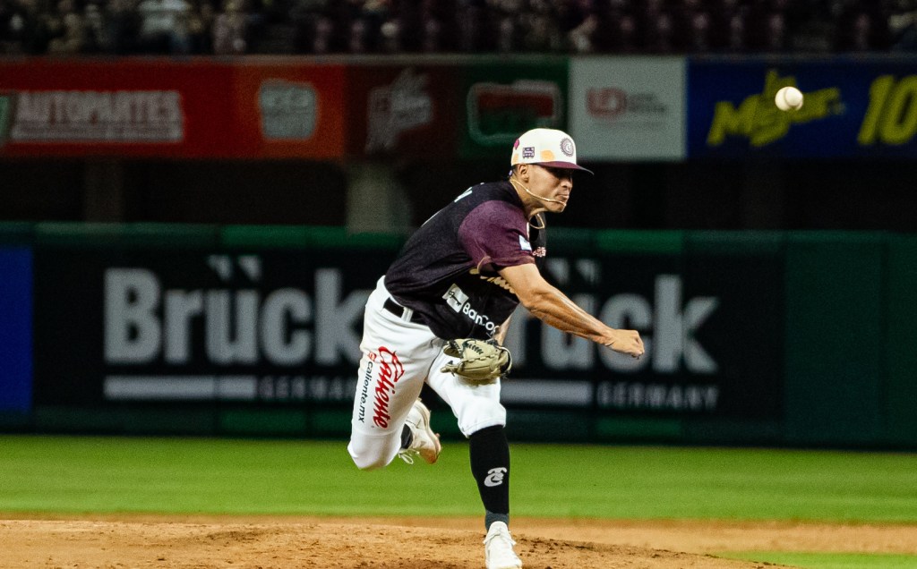 Tomateros barren a Naranjeros&nbsp;HIGHLIGHTS