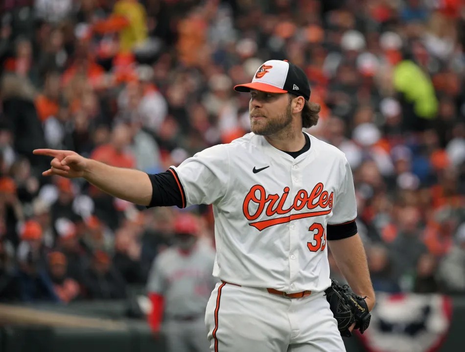 Corbin Burnes se une a los&nbsp;Diamondbacks