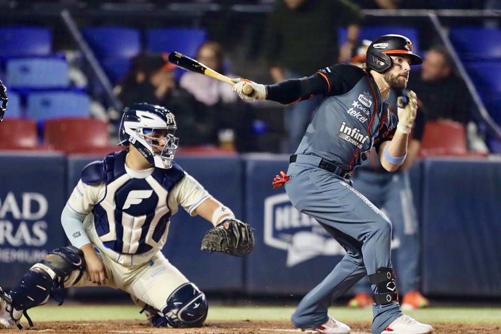 Triunfa Naranjeros en extrainnings&nbsp;HIGHLIGHTS