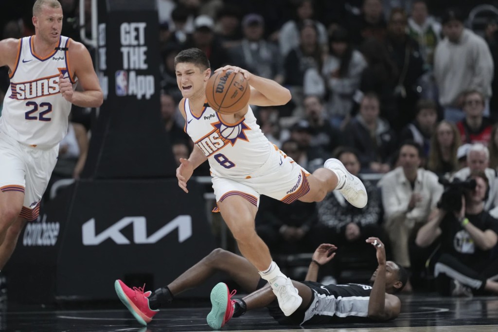 Suns regresan con&nbsp;derrota