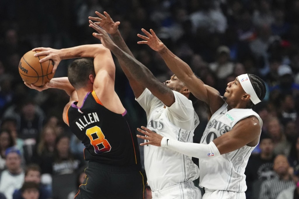 Suns se acercan al décimo&nbsp;puesto