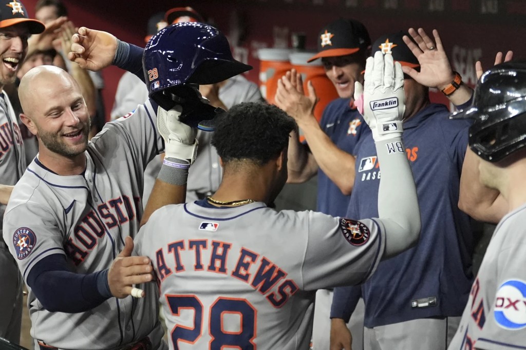 Arizona regresa a marca por debajo de los .500