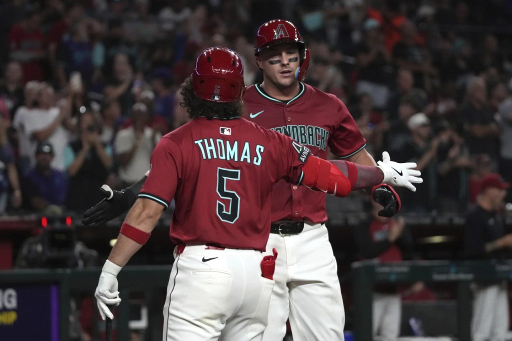 D’backs despachan cuatro&nbsp;jonrones