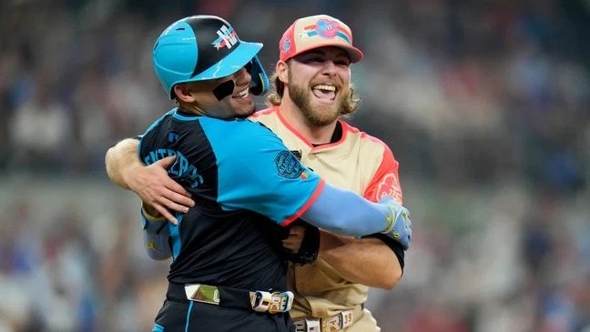 Las Grandes Ligas regresan a la tradición de los uniformes