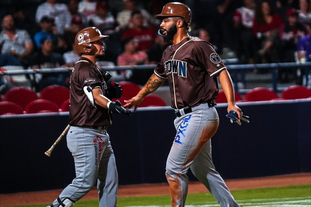 De la Fuente y Mendoza guían a&nbsp;Tucson