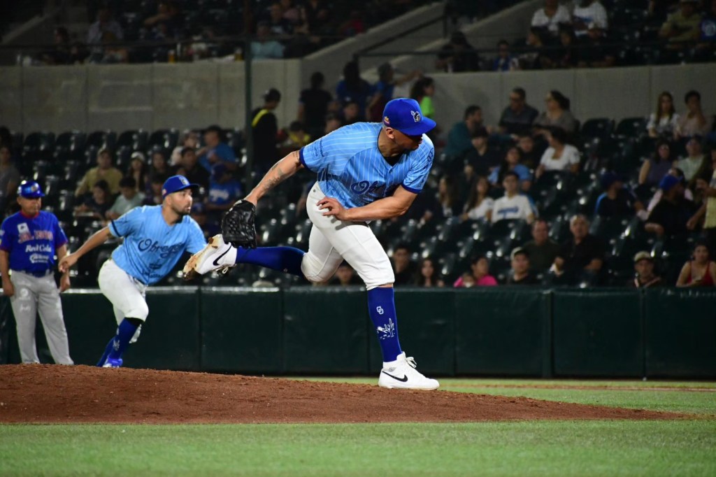 Lara guía a los Yaquis; Urquidy debuta con&nbsp;revés