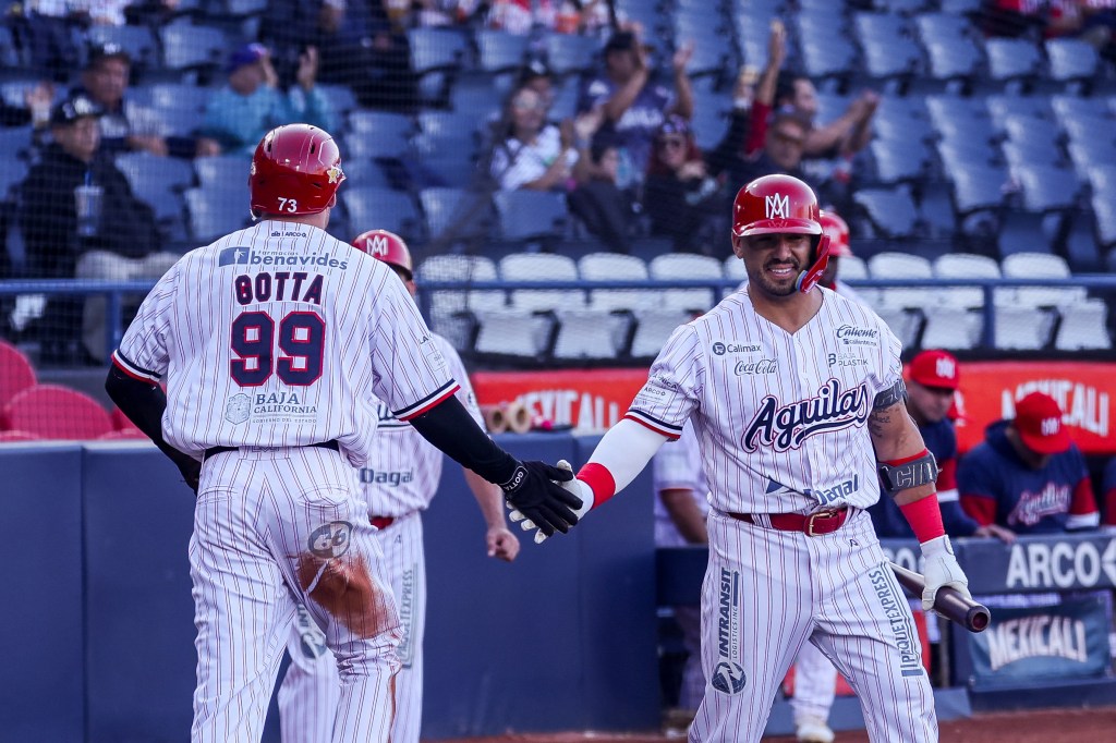 Águilas ganan por paliza; Jaguares barre a&nbsp;Charros