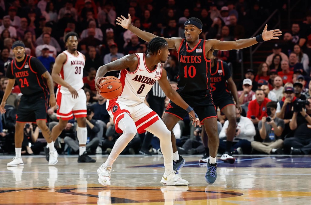 Peat y Awaka enfilan a los&nbsp;Wildcats