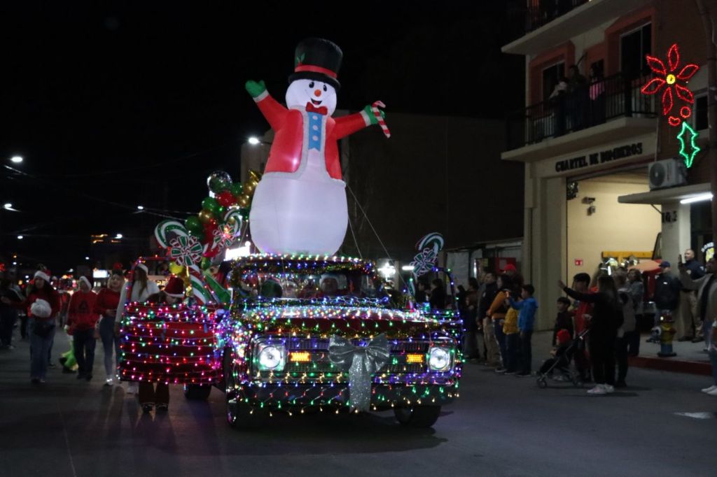 Invade a Nogales espíritu&nbsp;navideño