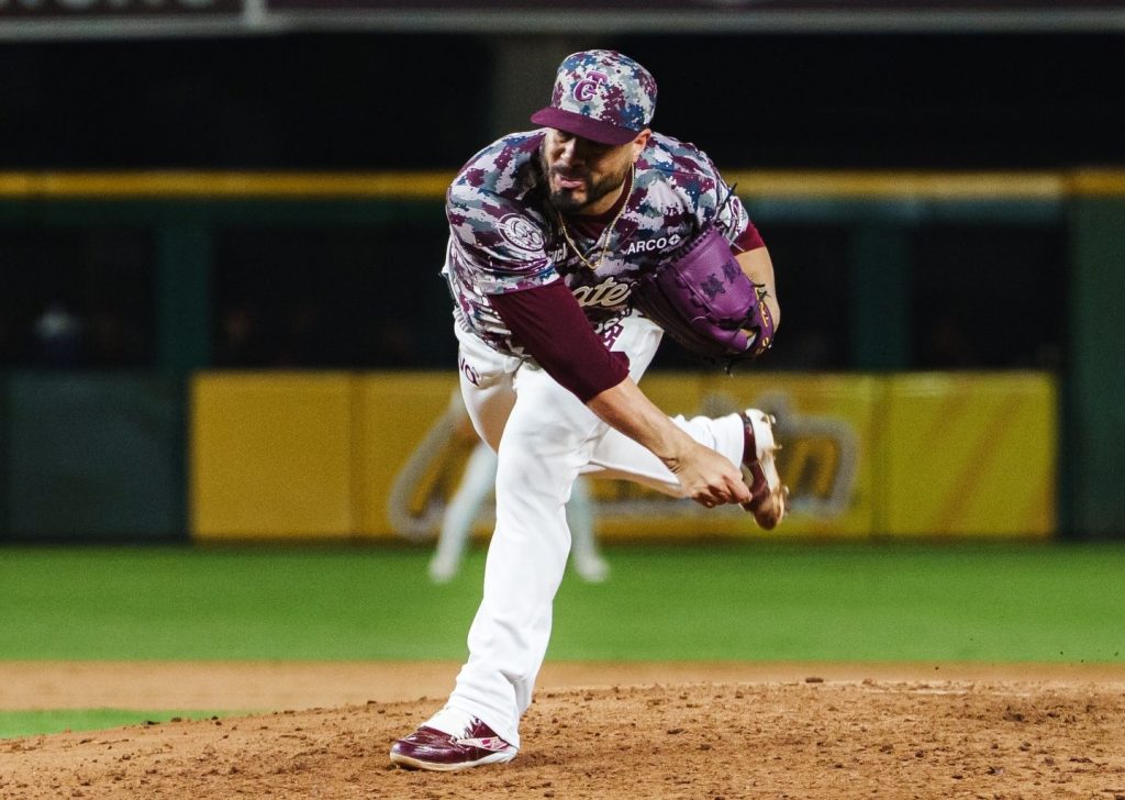 Manny Barreda domina a&nbsp;Naranjeros