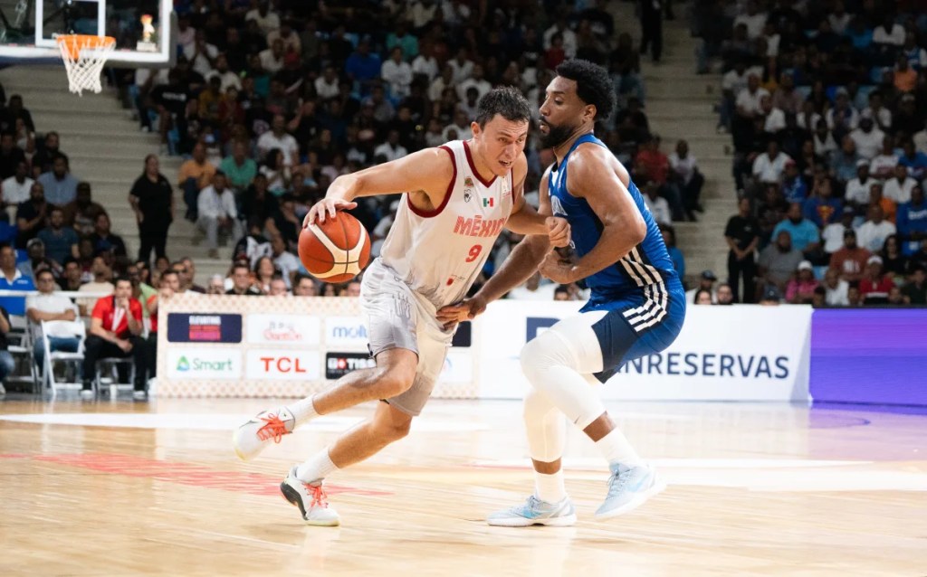 México escapa con triunfo de&nbsp;RD