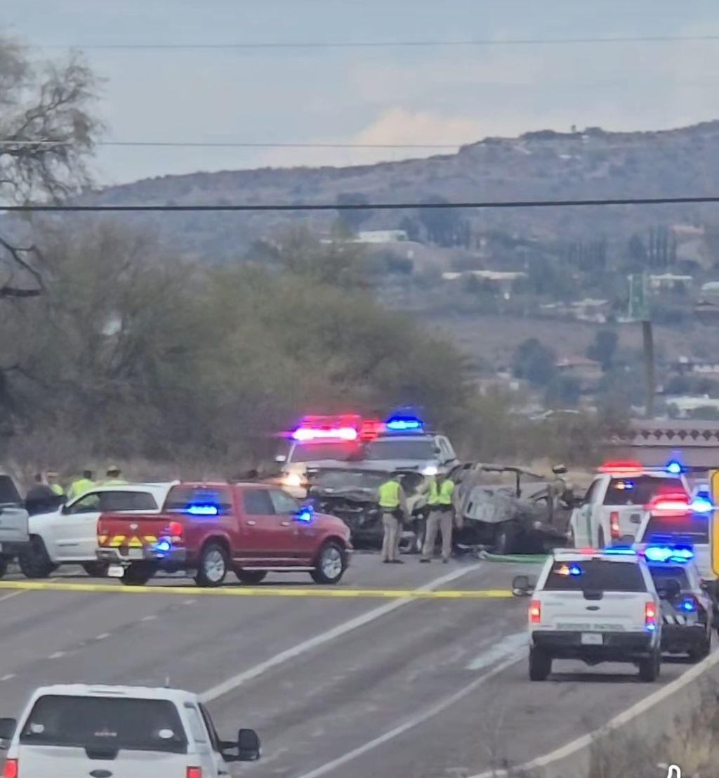 Traficante de humanos causa acidente en la I-19; dos pierden la&nbsp;vida