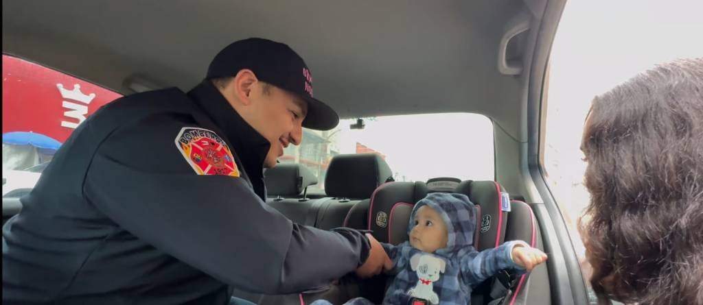 Indican Bomberos uso correcto del ‘car&nbsp;seat’